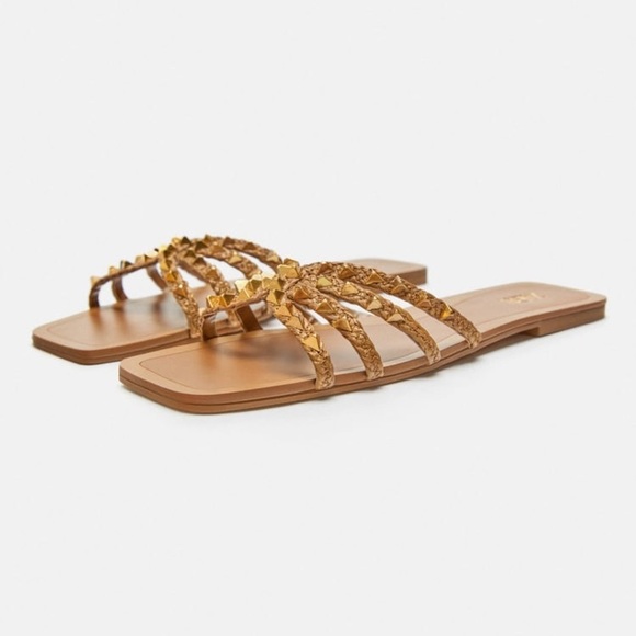 NWT. Zara Brown Strappy Flat Slider Sandals with Stud Details. Size 8. - Picture 1 of 7